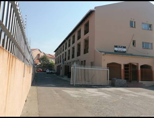 2,206M² APARTMENT BLOCK FOR SALE IN BIRCHLEIGH